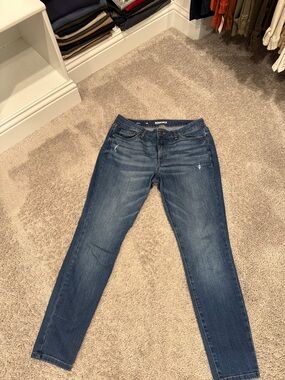 Sonoma Women’s Skinny Jeans - Medium Blue Wash